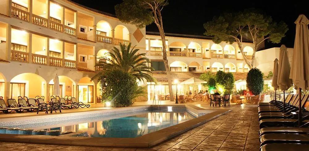 קאלה ראטג'אדה Hotel Cala Gat קאלה ראטג'אדה