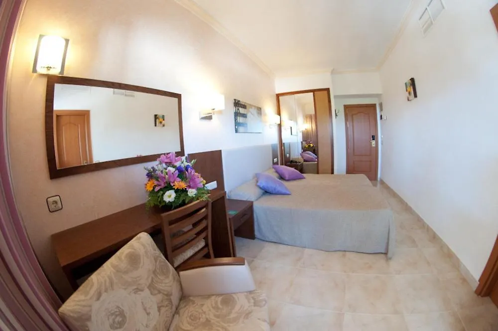 קאלה ראטג'אדה Hotel Cala Gat 4*, קאלה ראטג'אדה