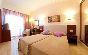 קאלה ראטג'אדה Hotel Cala Gat