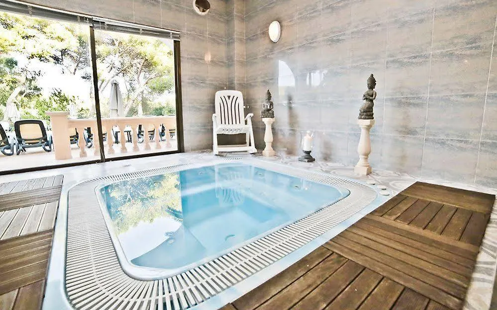 קאלה ראטג'אדה Hotel Cala Gat